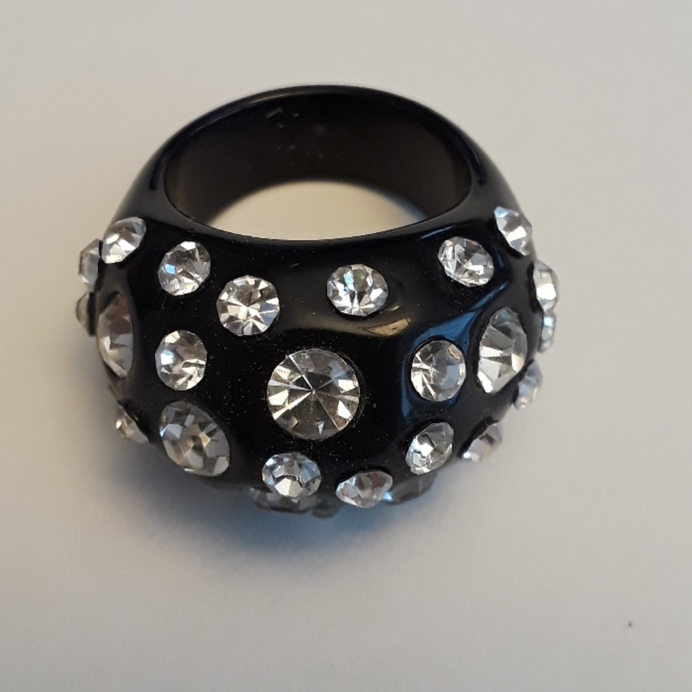 Oversized Black Art Deco Reinstone Fashion Ring